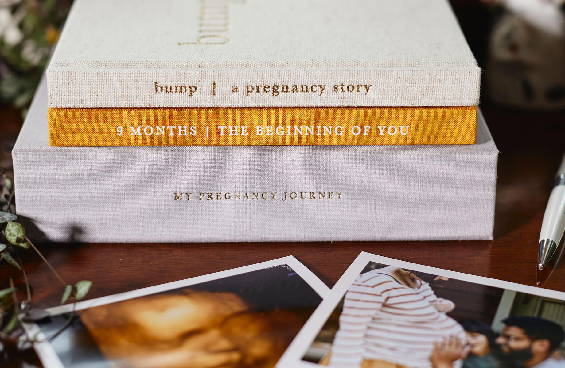 CHOOSING A PREGNANCY JOURNAL