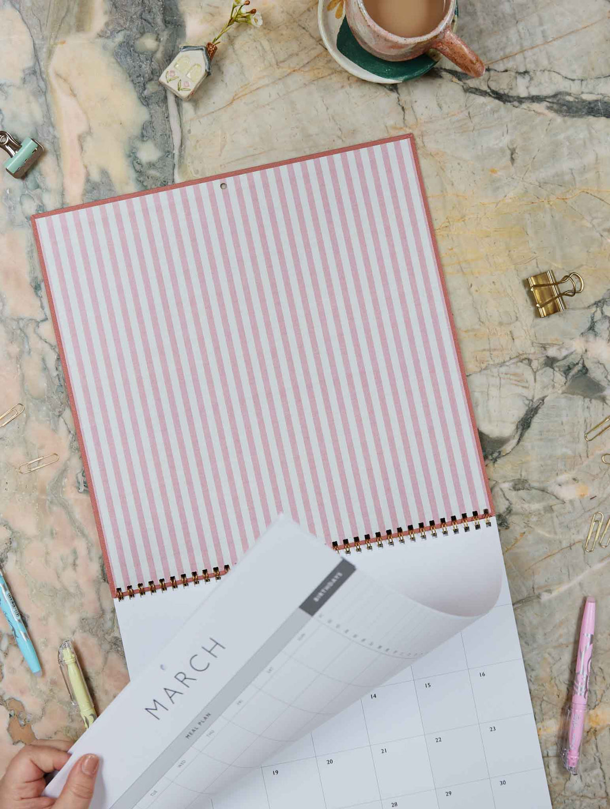 2026 Linen Calendar + Daily Hustle Planner. Rose + FREE PEN PACK!