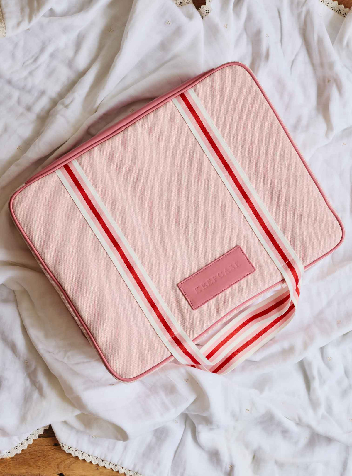 Keepcase. Pink