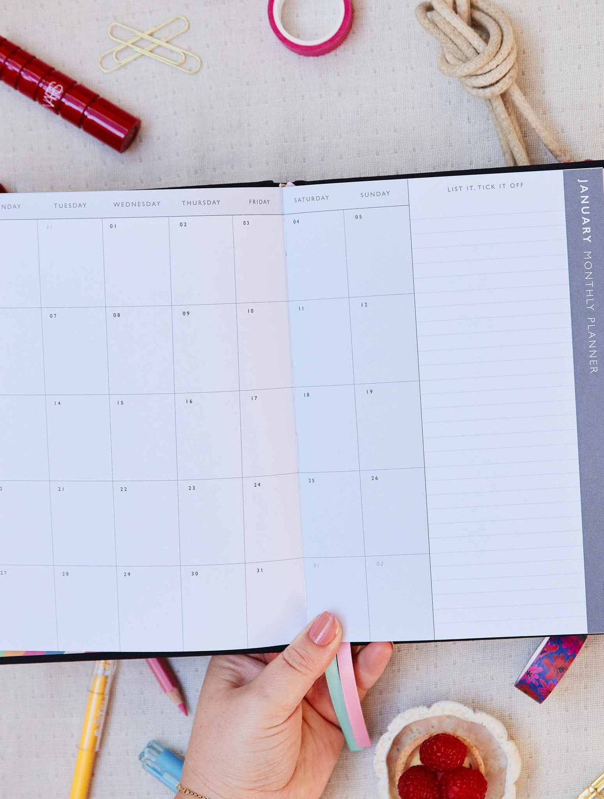 2025 Linen Calendar + Weekly Planner In My Lane Bundle + FREE GIFT!