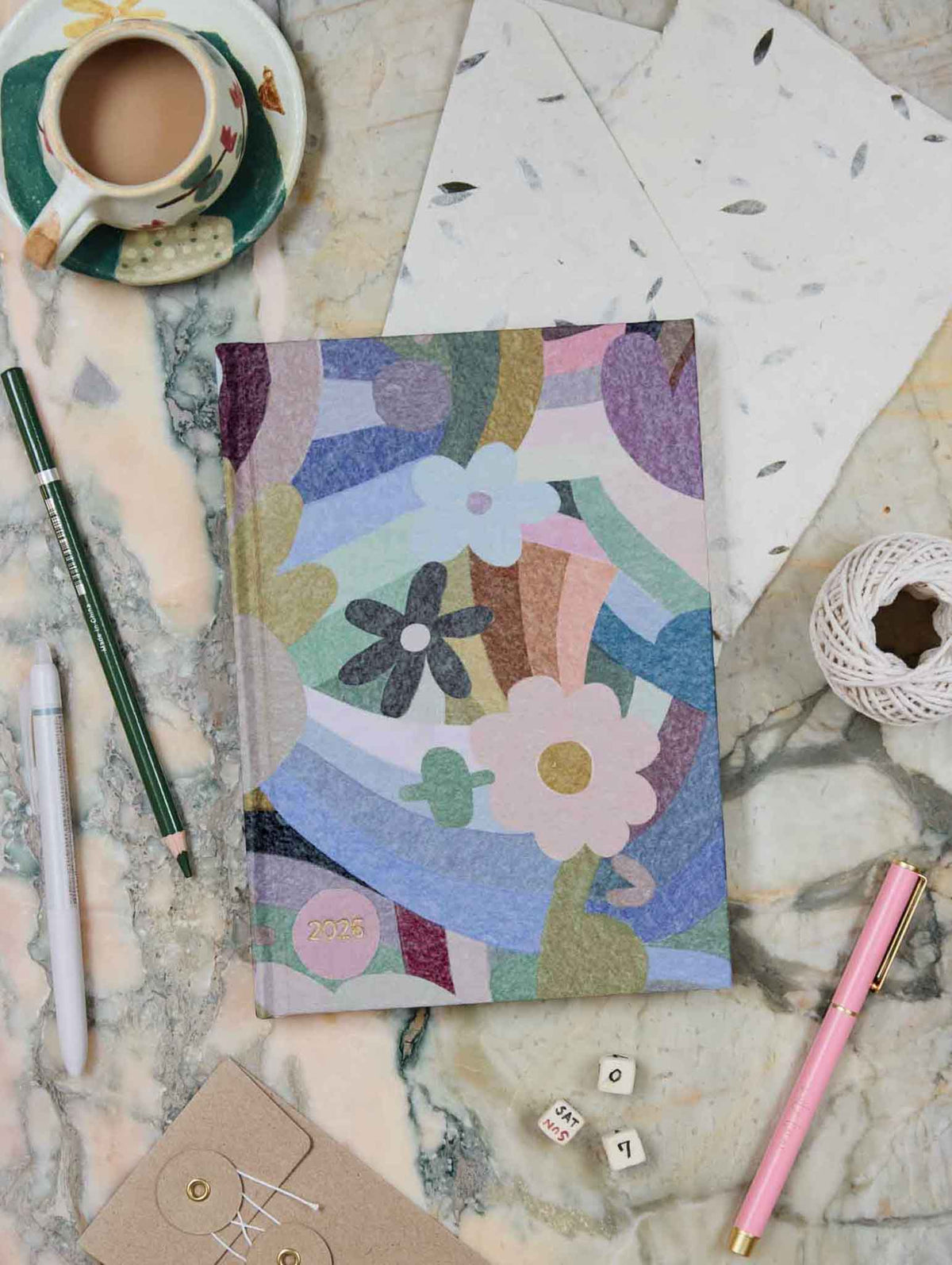 2026 Weekly Planner. Flowers. Preorder