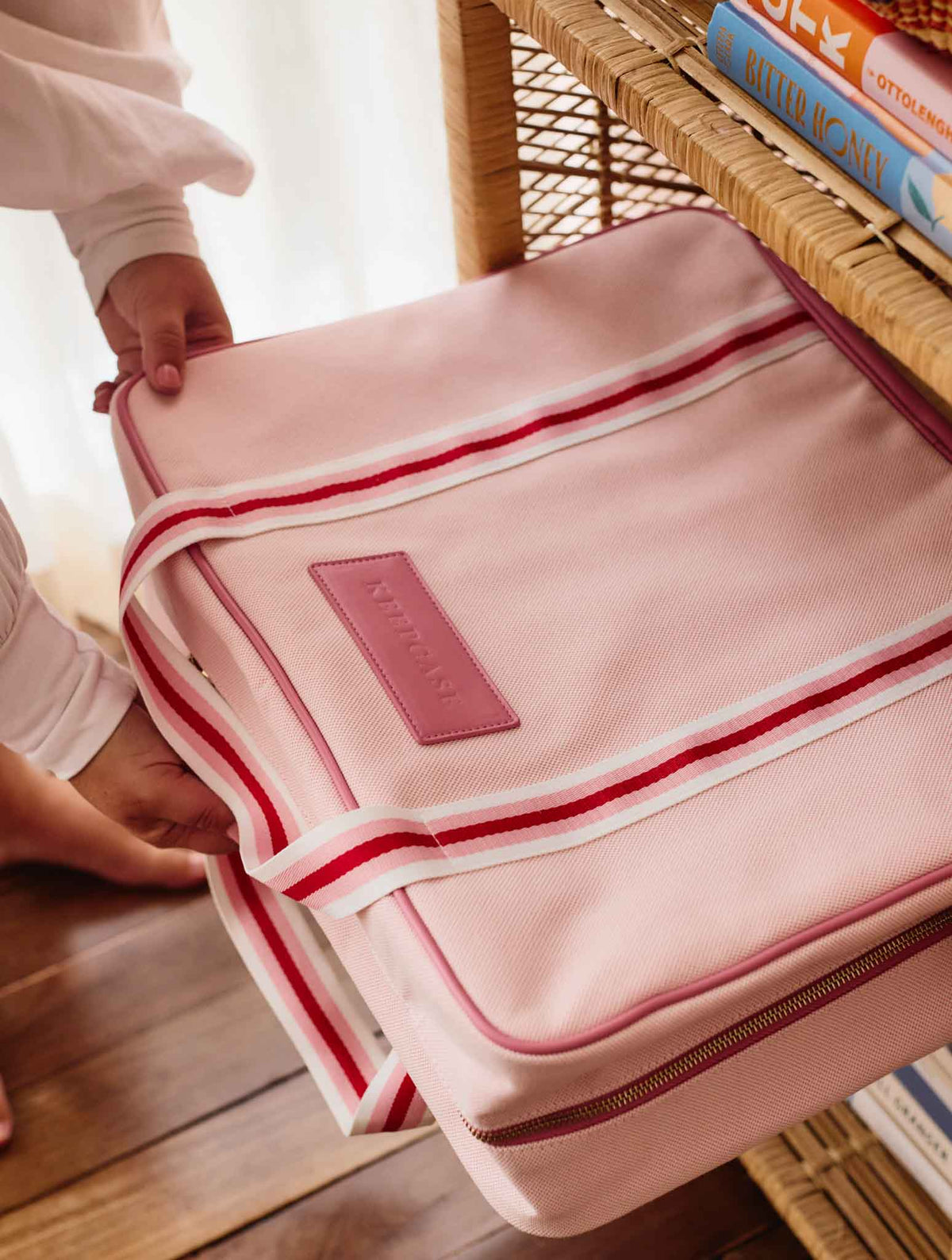 Keepcase. Pink