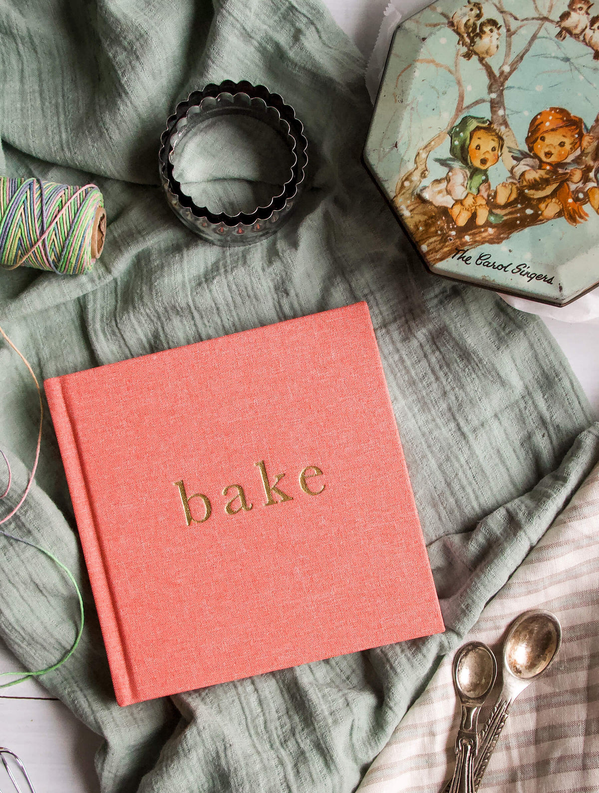 Bake. Recipes To Bake. Vintage Coral
